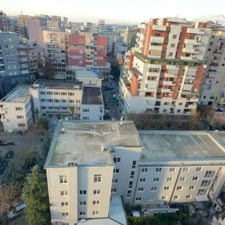 Square Inn Тирана Екстер'єр фото