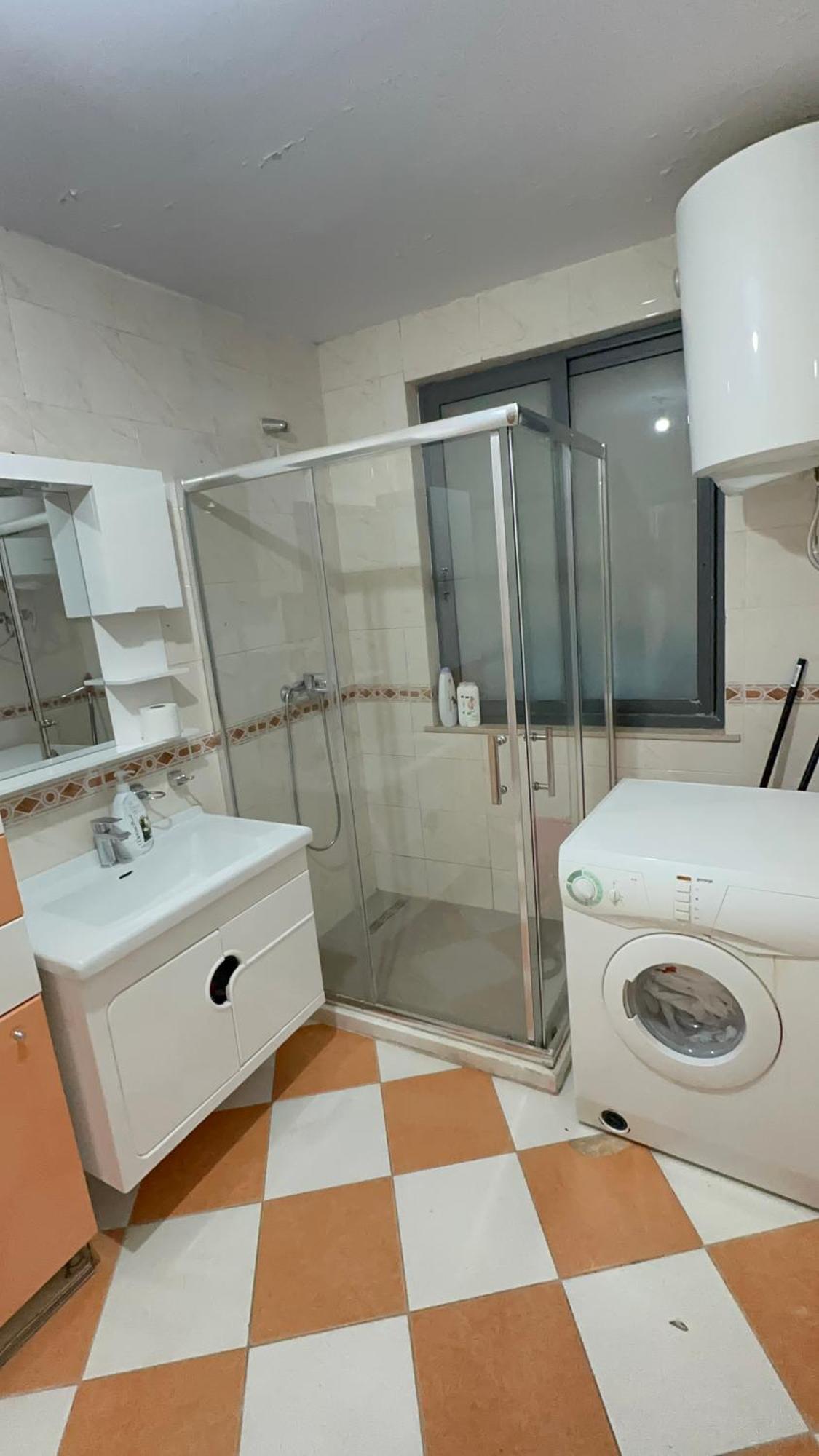 Square Inn Тирана Екстер'єр фото