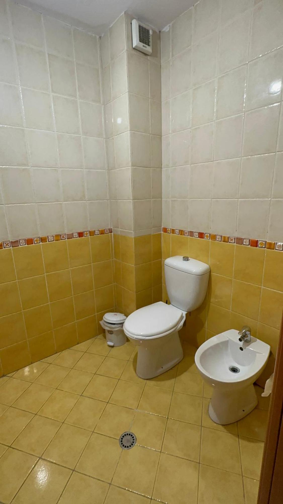Square Inn Тирана Екстер'єр фото